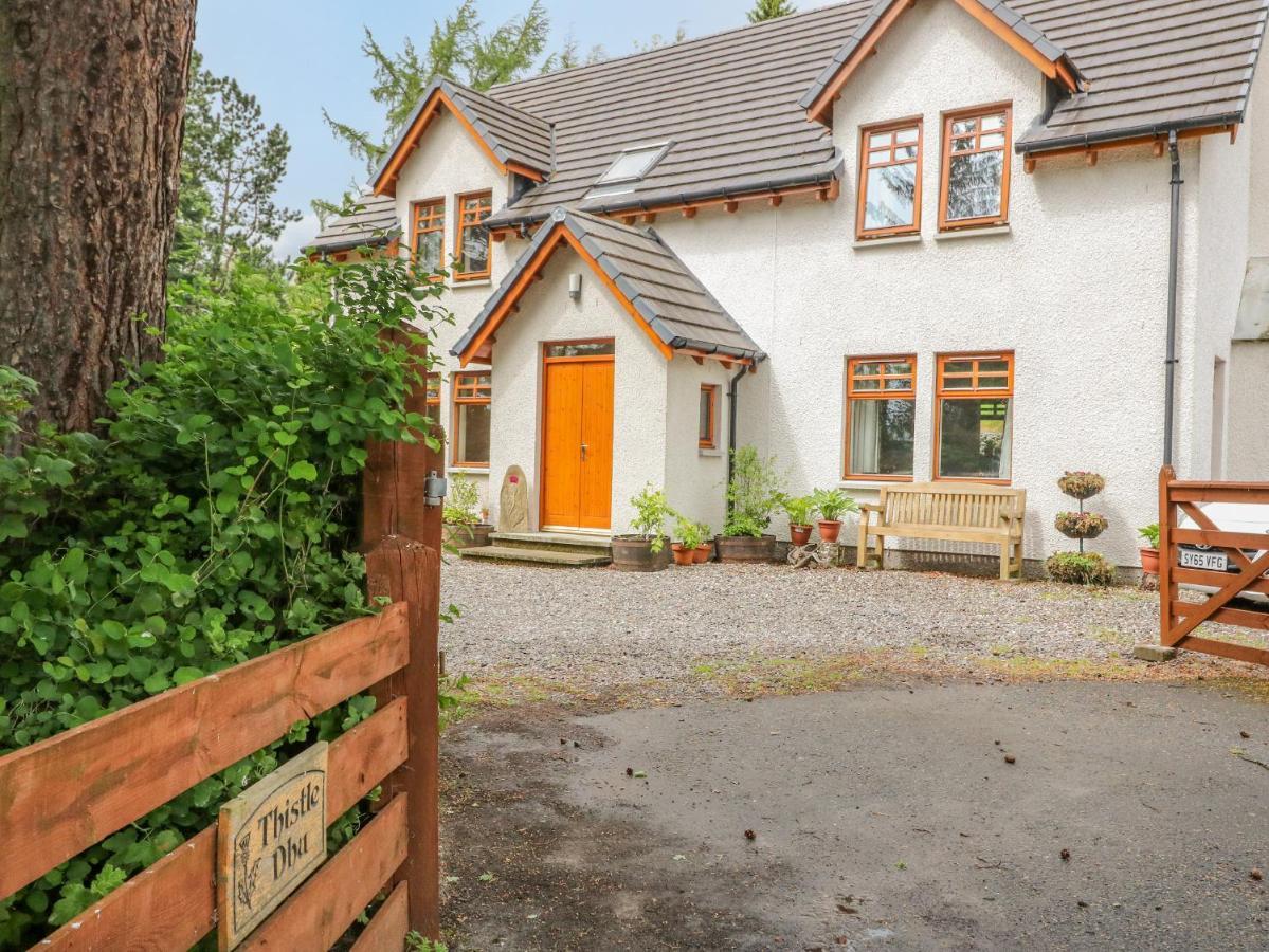 Thistle Dhu Newtonmore Bagian luar foto