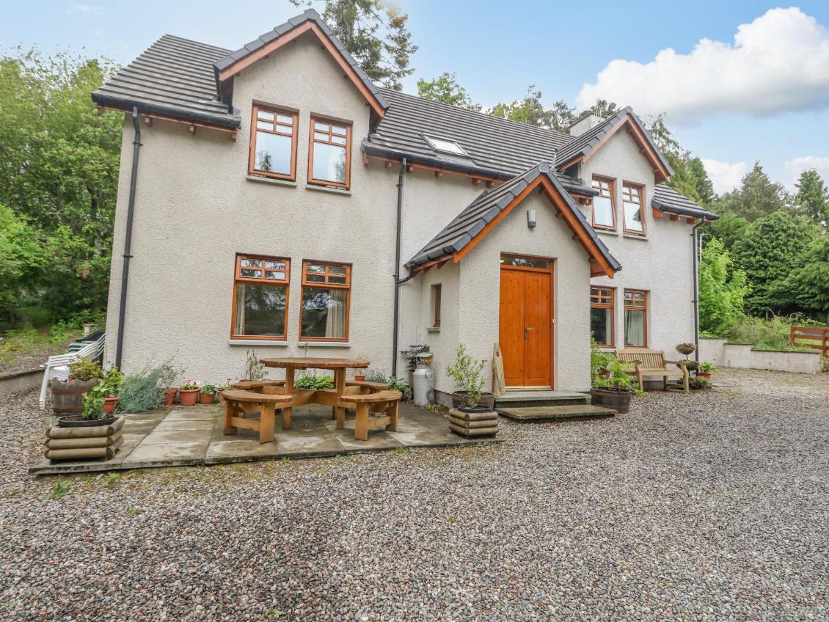 Thistle Dhu Newtonmore Bagian luar foto